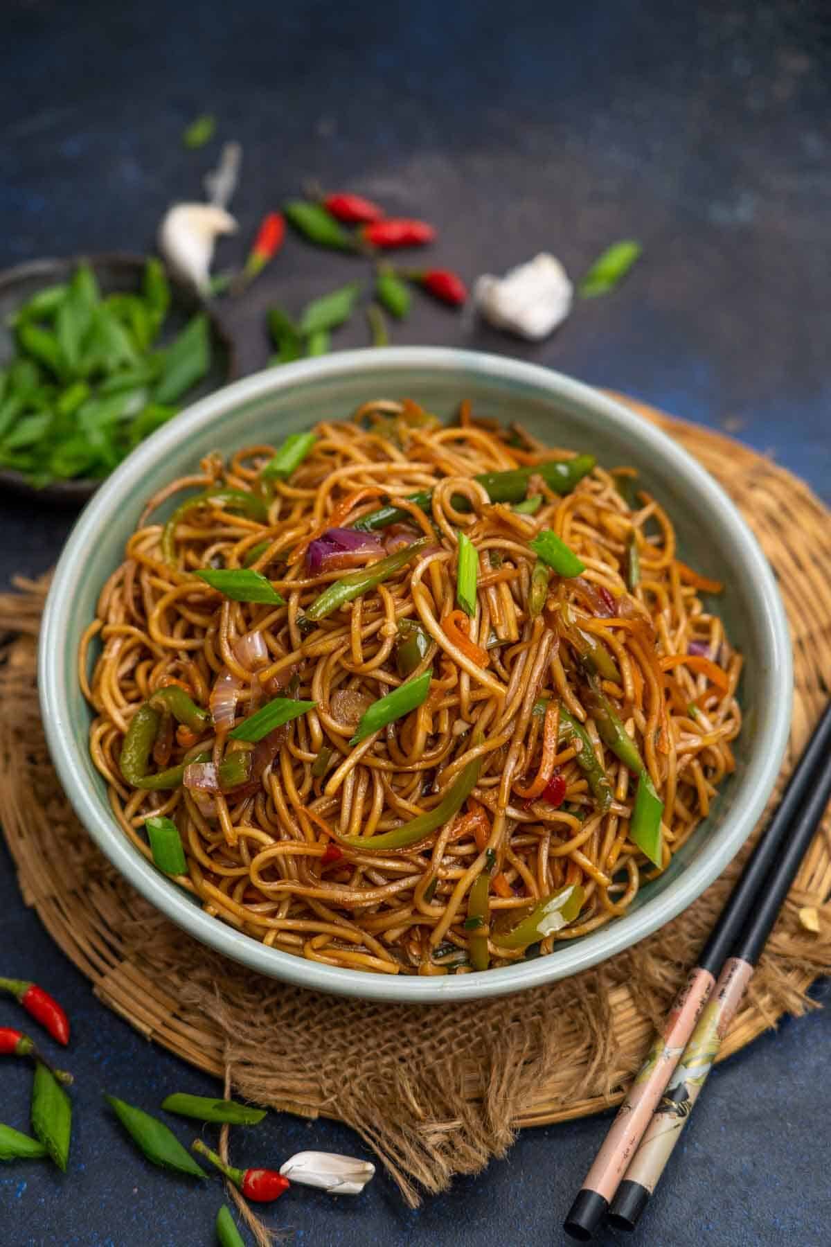9 Hubs Brunt Garlic Rice/hakka Noodles  Masala 60gm